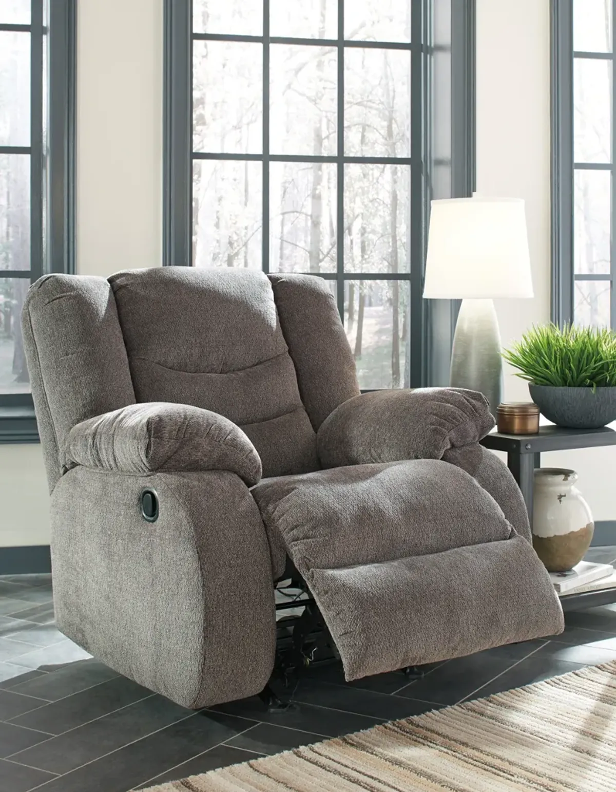 Ashley Furniture Kent Rocker Recliner