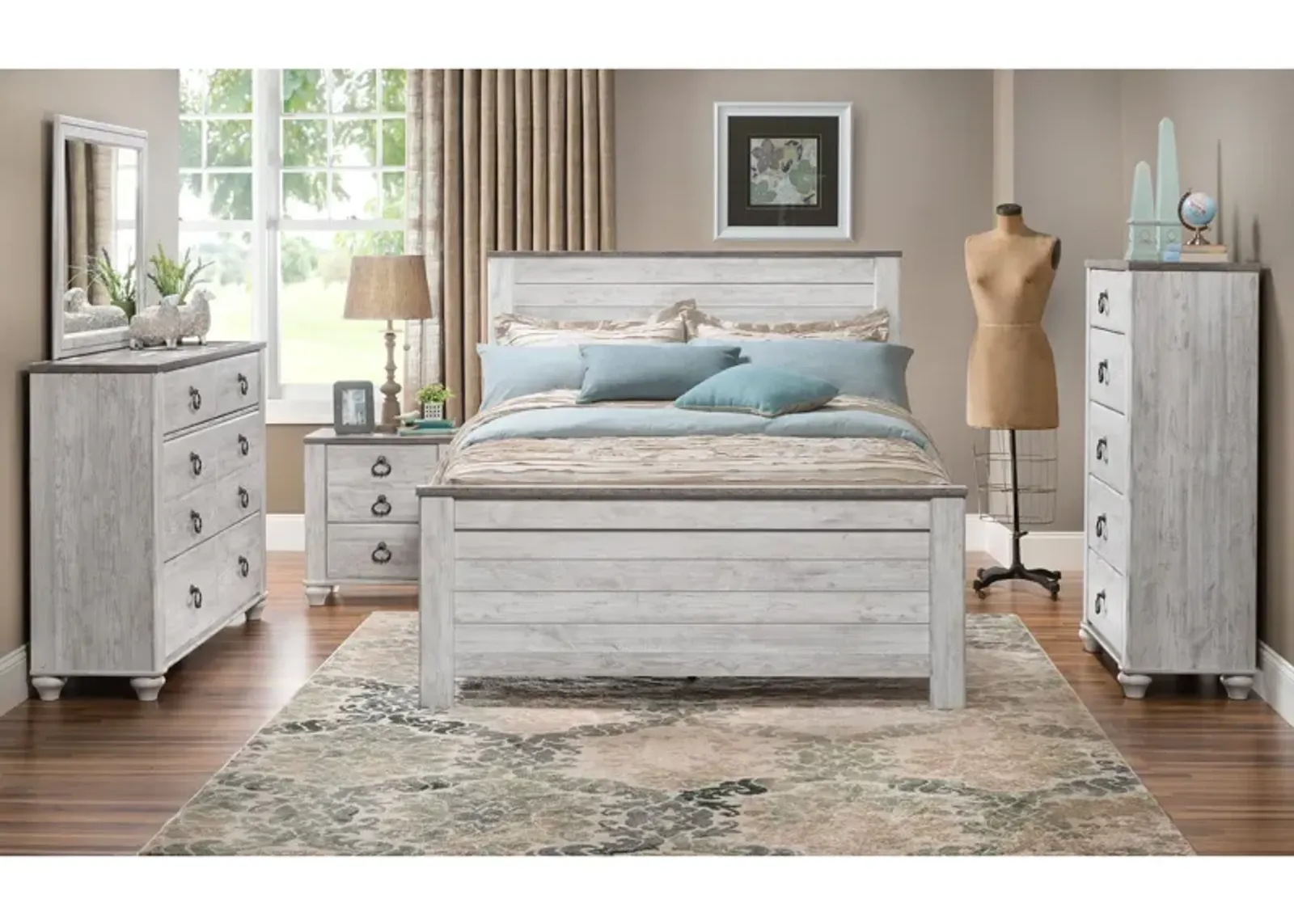 Ashley Furniture | Queen Willowton 4 Piece Room Package | Whitewash