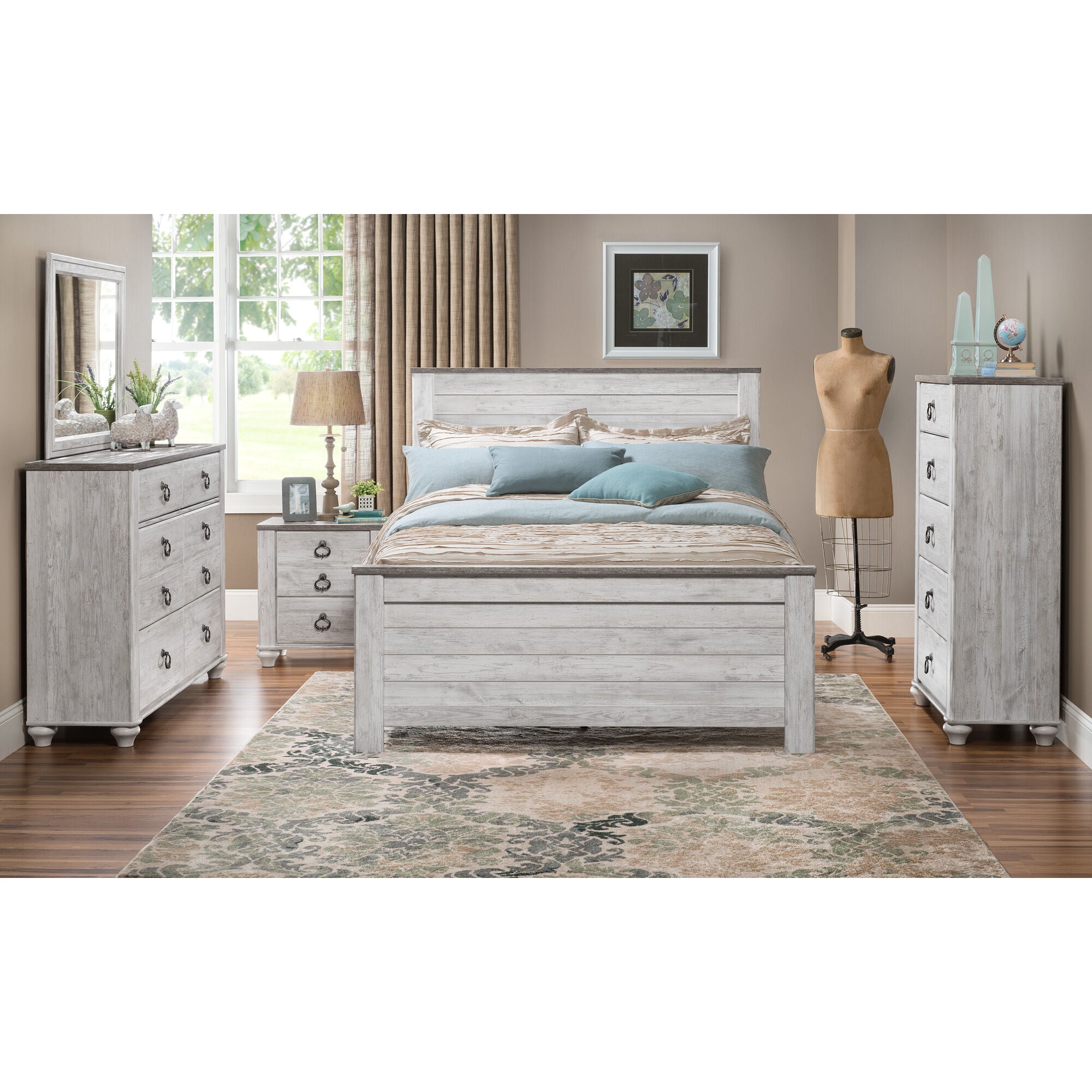 Ashley Furniture | King Willowton 4 Piece Room Package | Whitewash