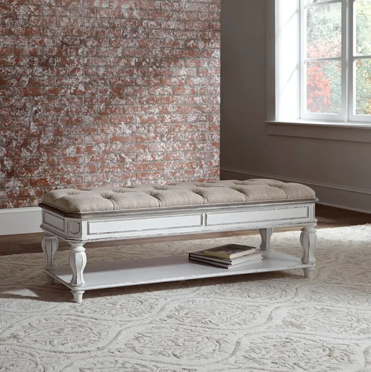 Magnolia Manor Bed Bench