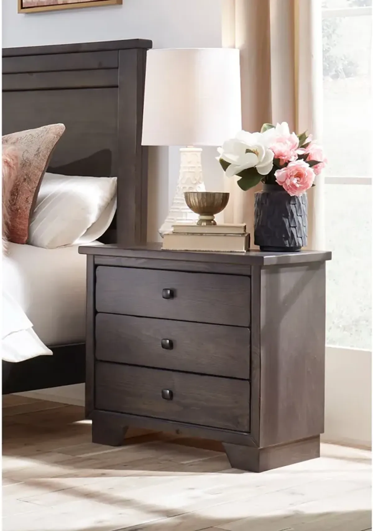 Diego Nightstand