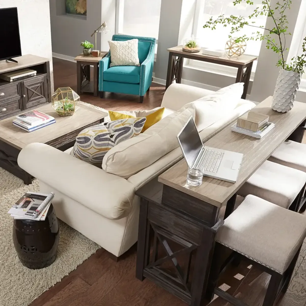 Heatherbrook Chairside table