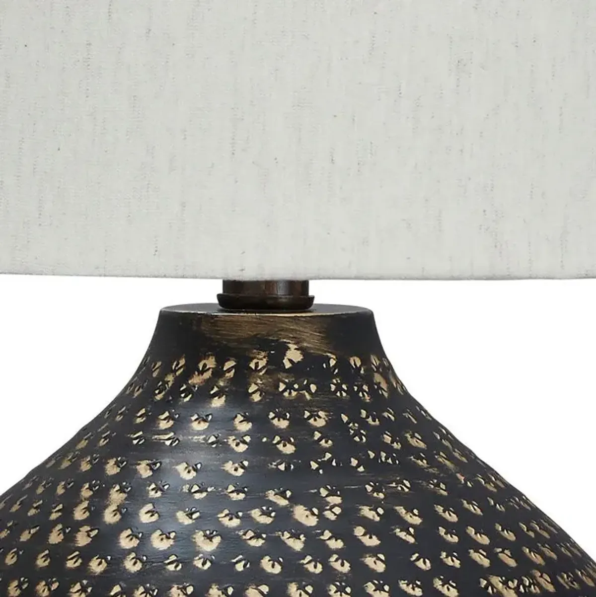 Ashley Furniture Maire Table Lamp