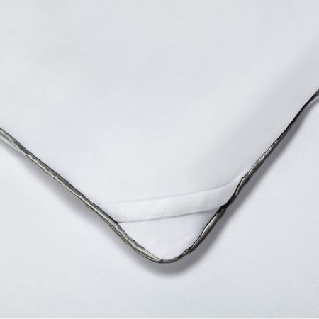 AeroFit White Queen Performance Down Alternative Comforter