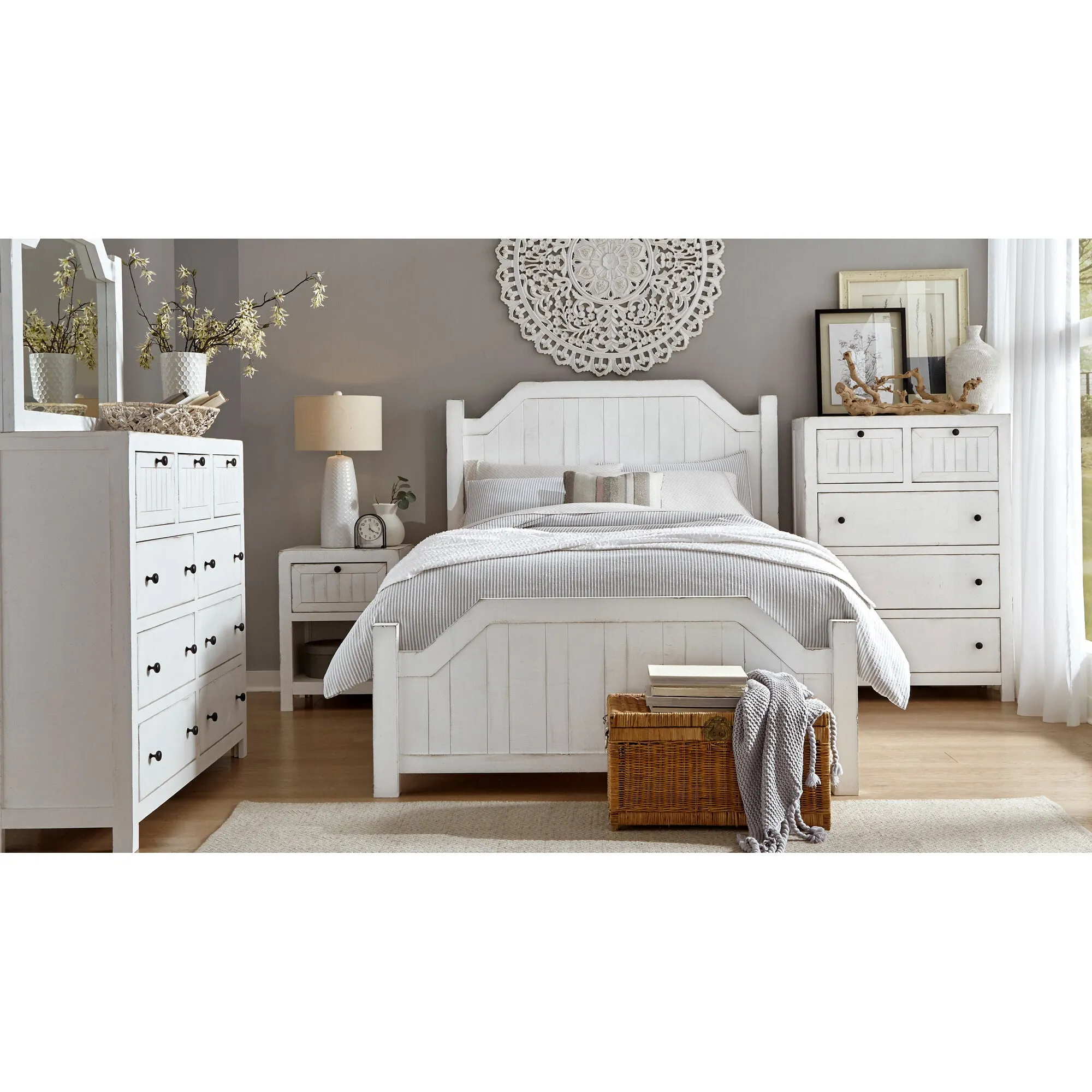 Progressive Furniture | Elmhurst Chest | White