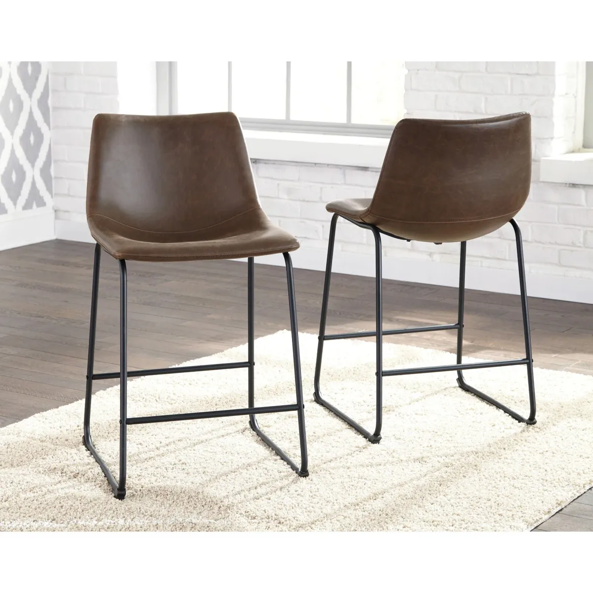 Centiar Counter Stool