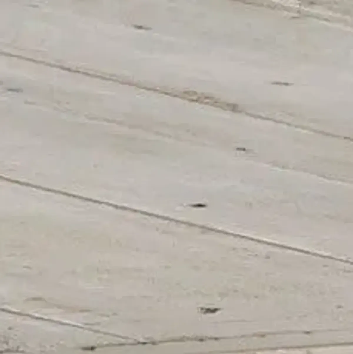 Ashley Furniture Carynhurst Power End Table