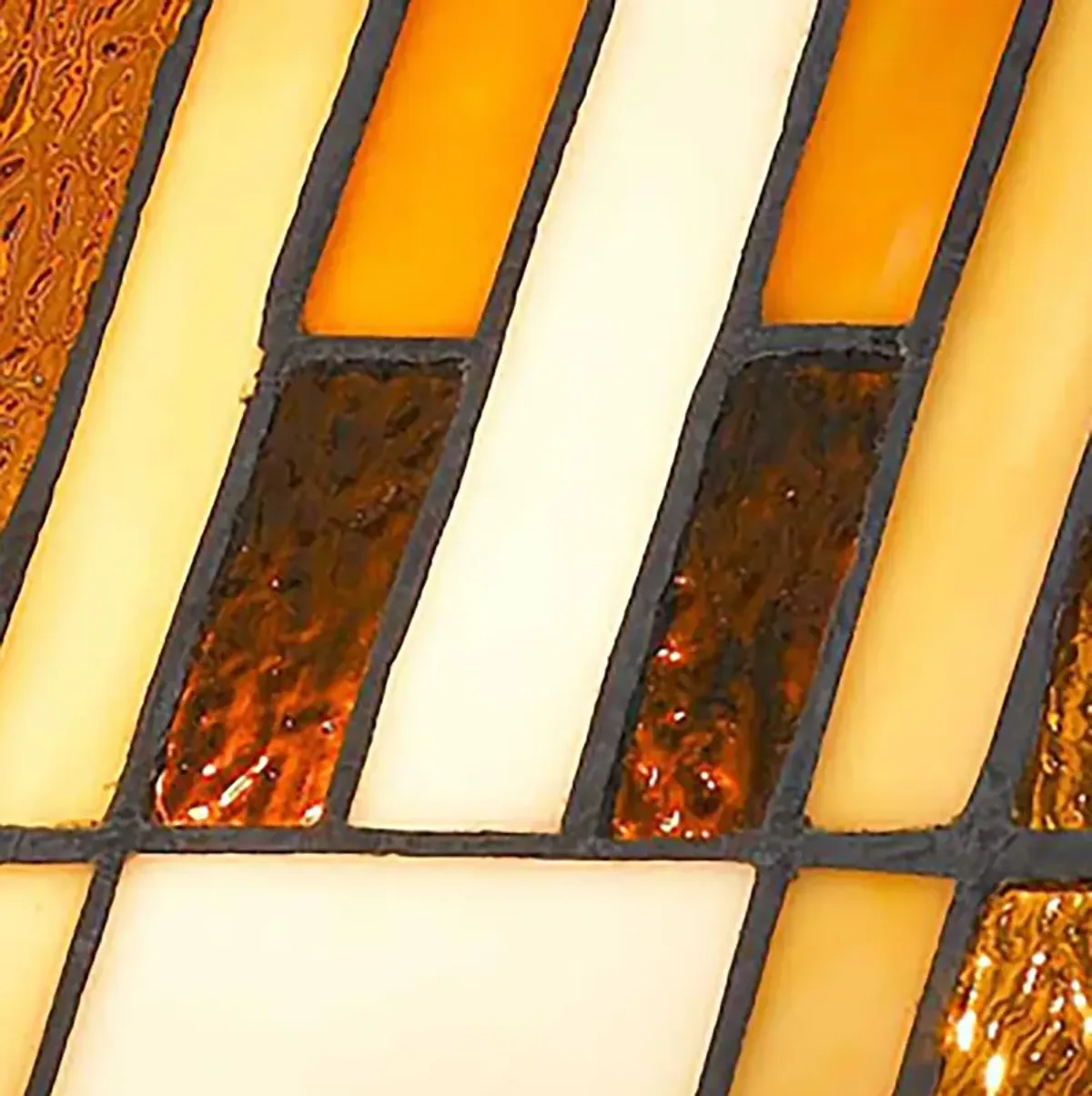 Cal Lighting Tiffany Bronze Table Lamp