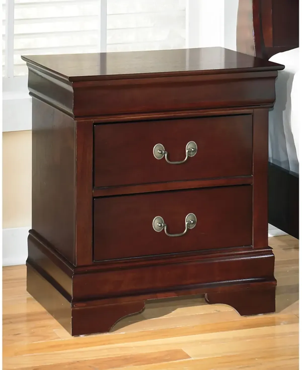 Alisdair Nightstand