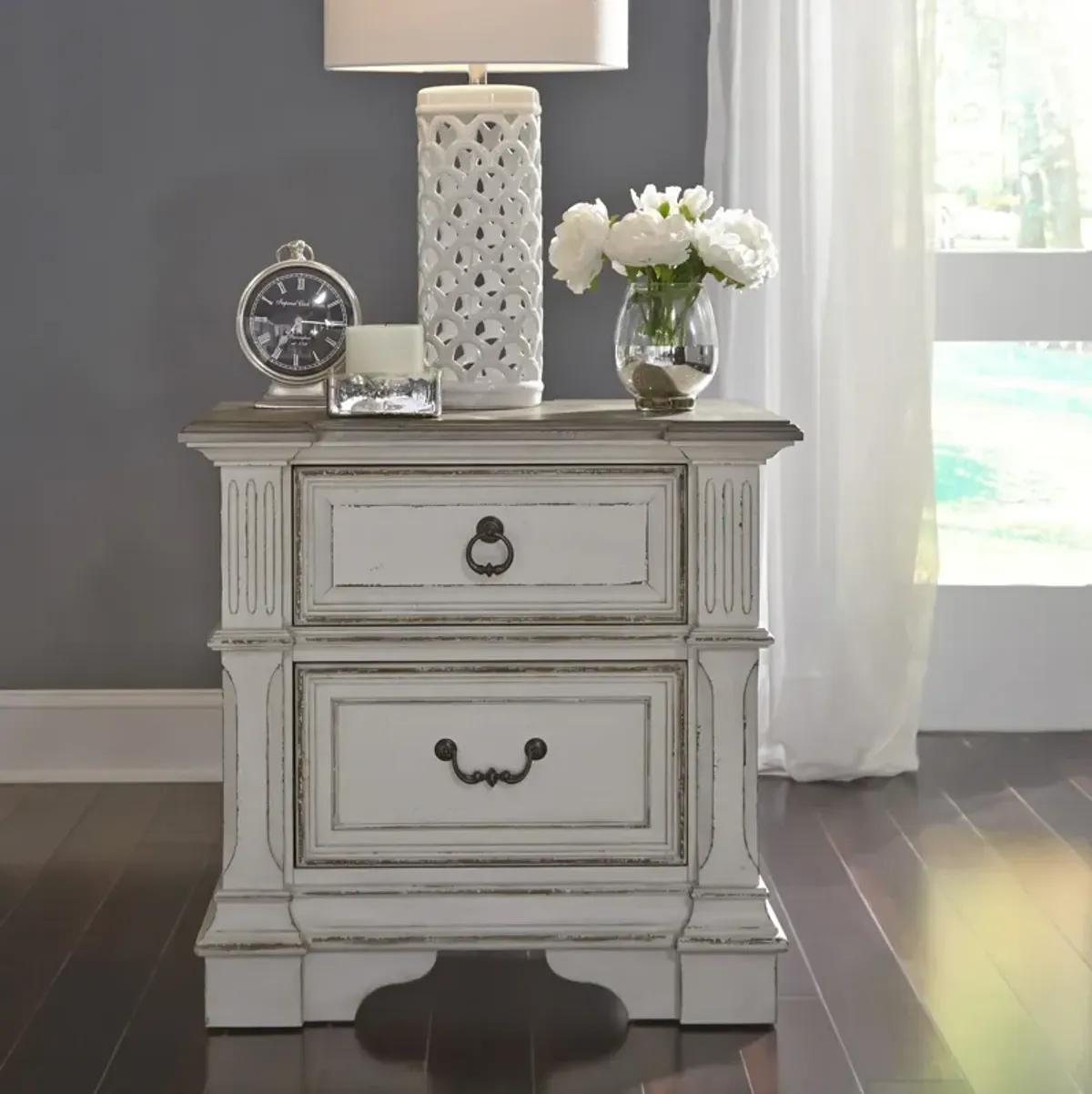 Abbey Park Nightstand