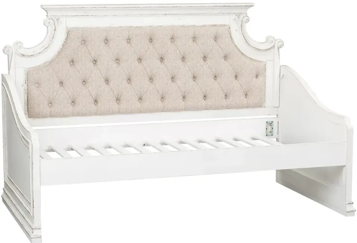 Magnolia Manor Daybed