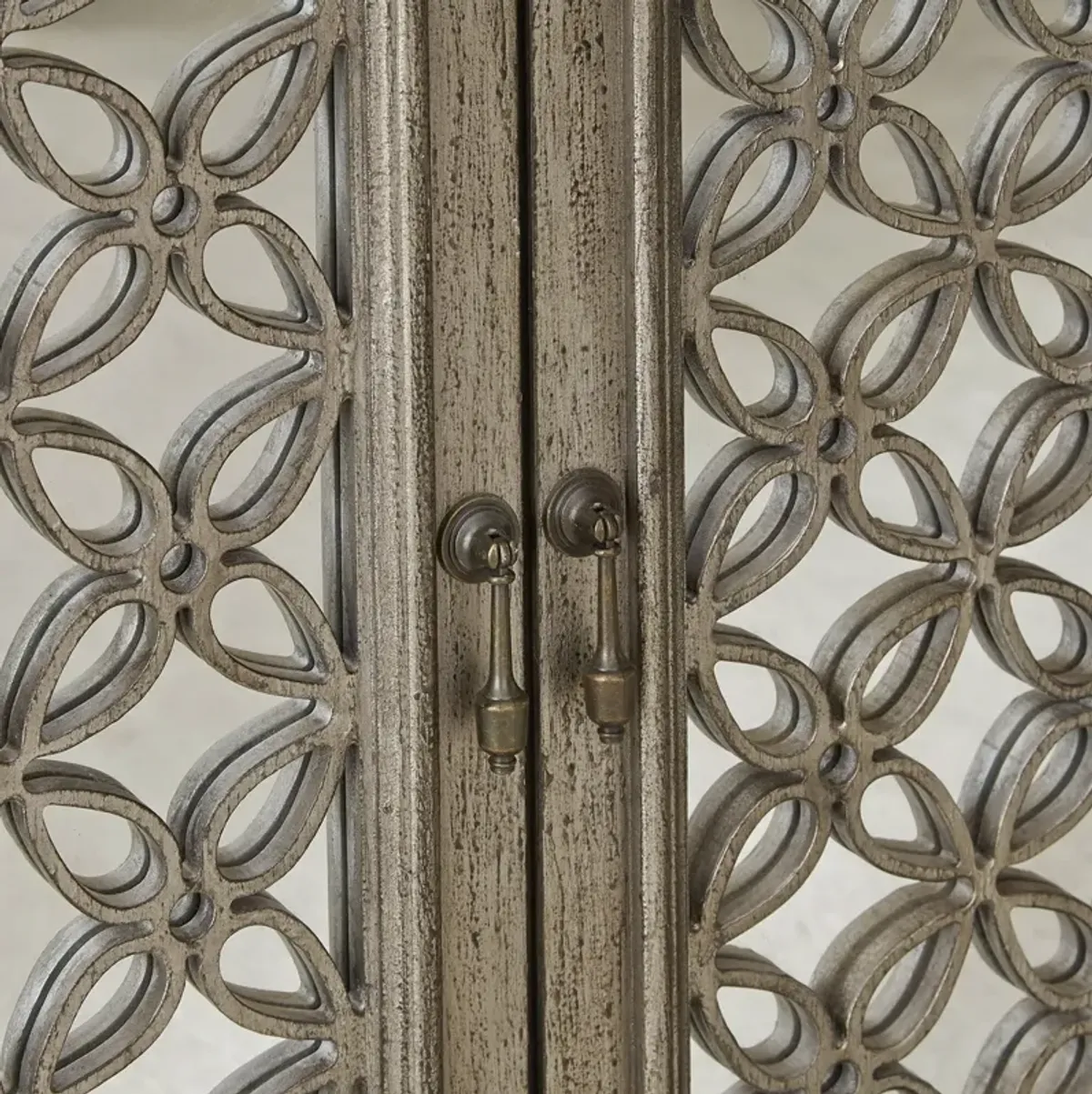 Liberty Furniture Westridge 2 Door Accent Cabinet