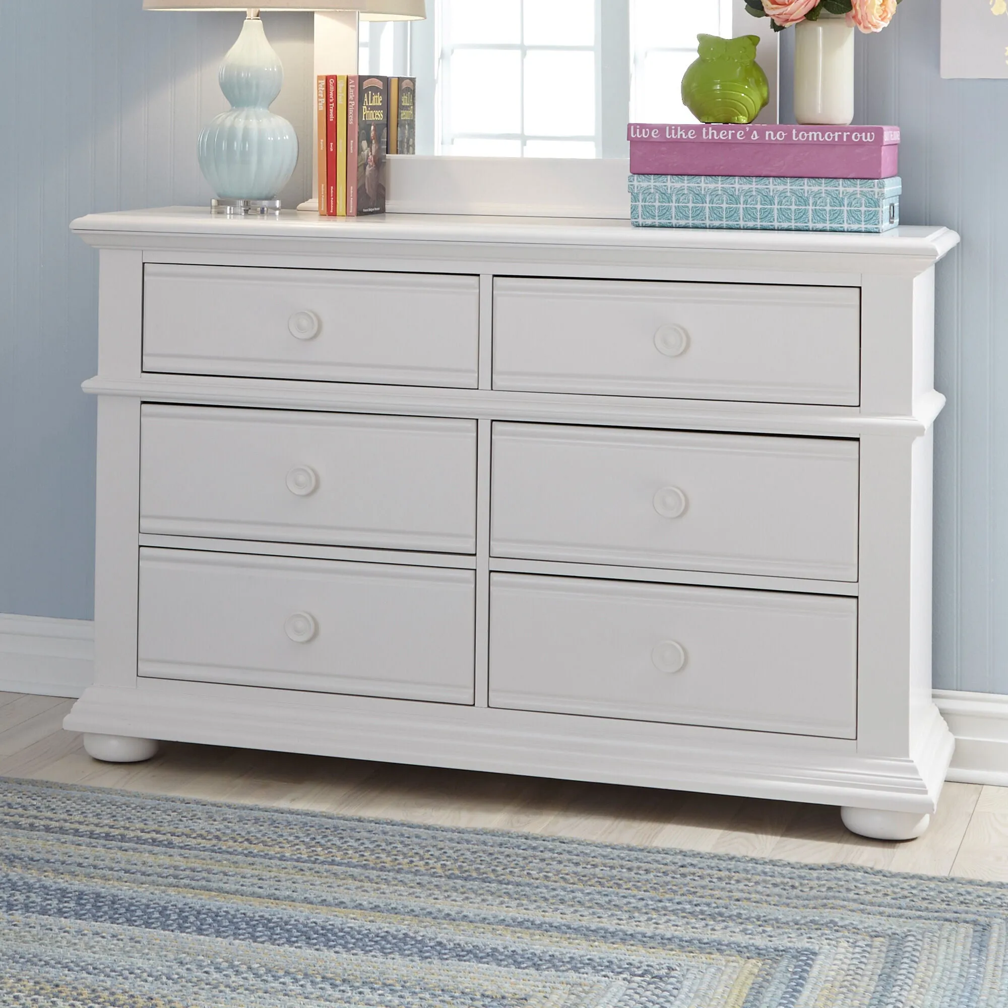 Liberty Furniture | Summer House Dresser | Oyster White