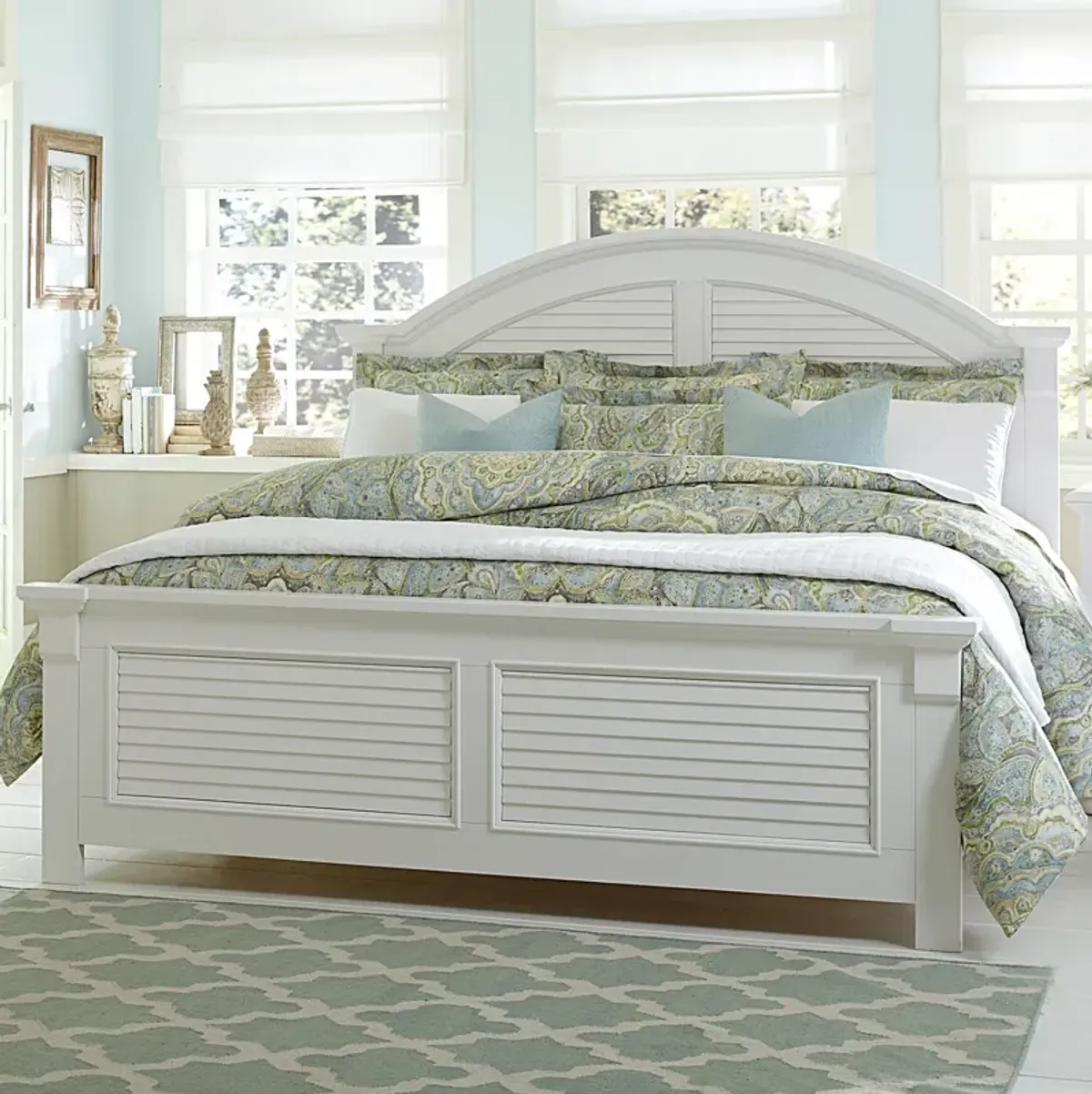 Summer House I Panel Bed