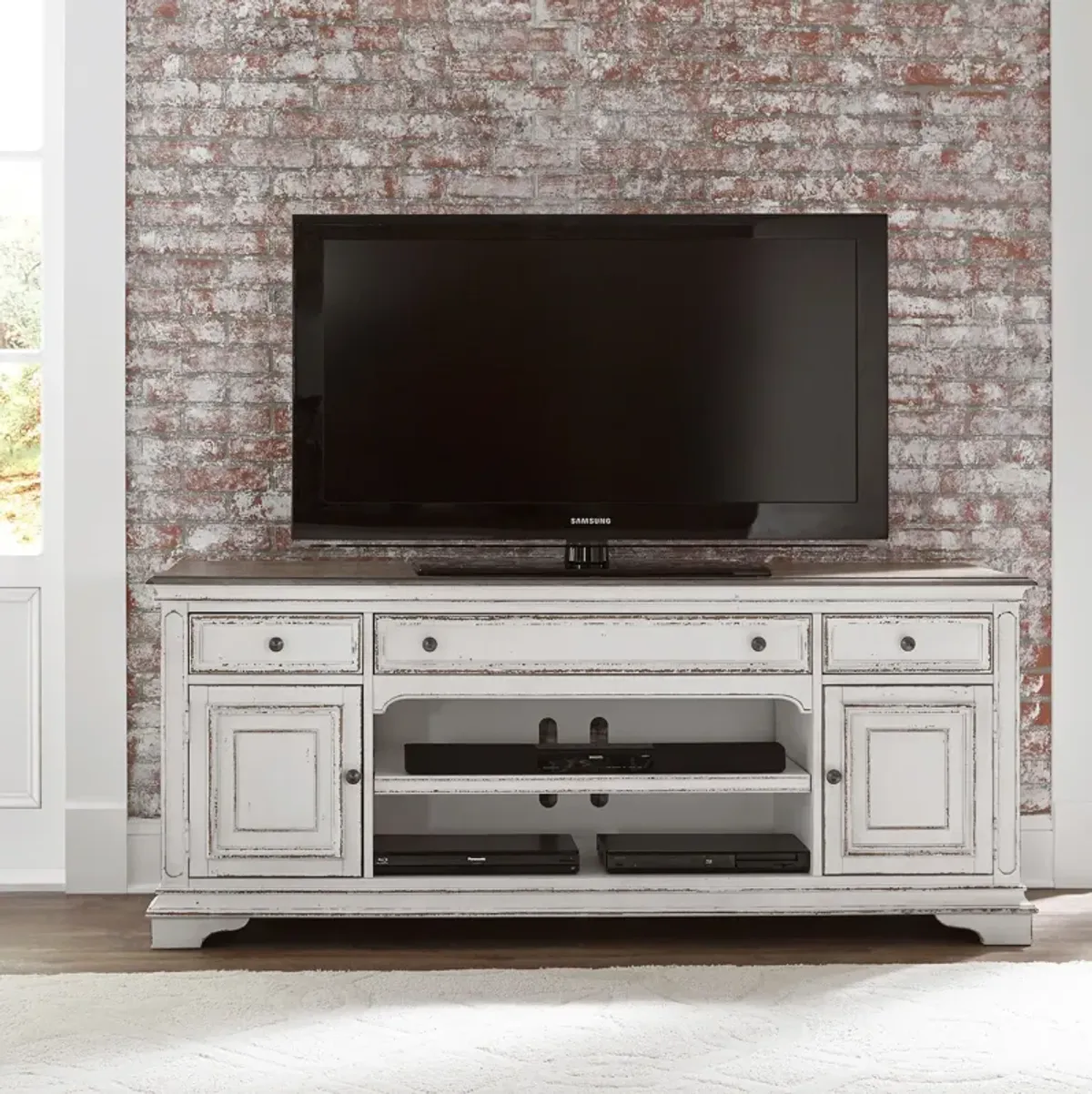 Magnolia Manor 70 Inch Console