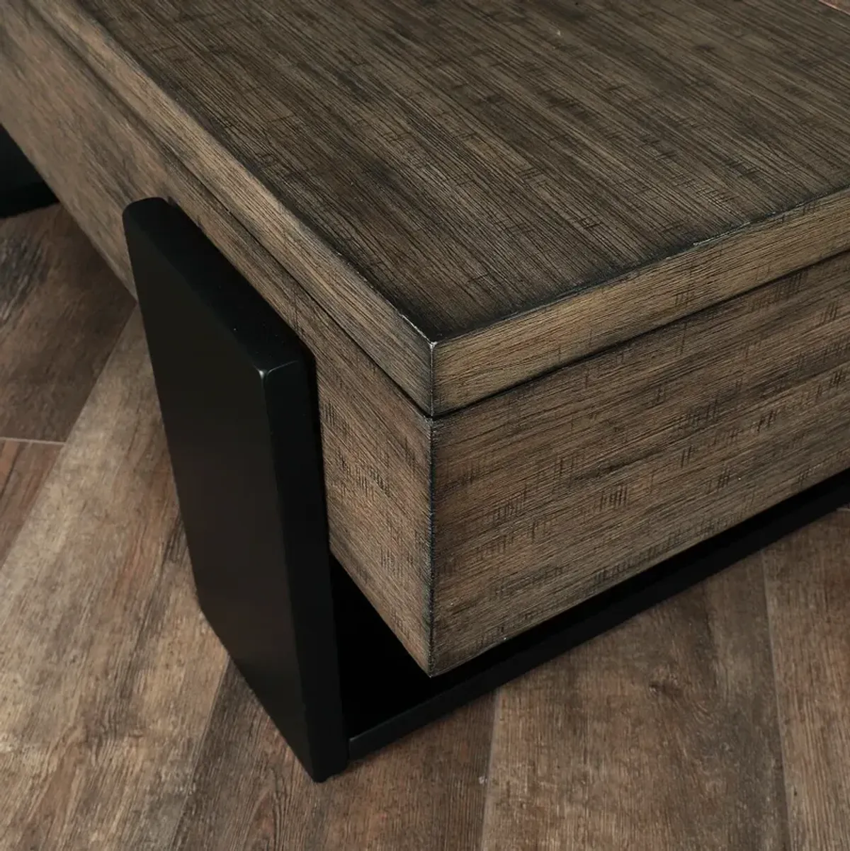 Winter Park Lift Top Coffee Table