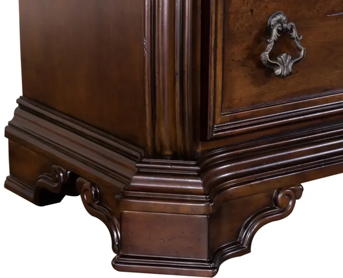 Arbor Place Double Dresser