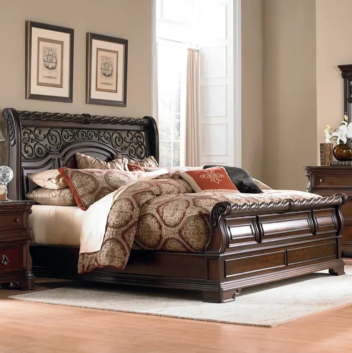 Arbor Place Sleigh Bed