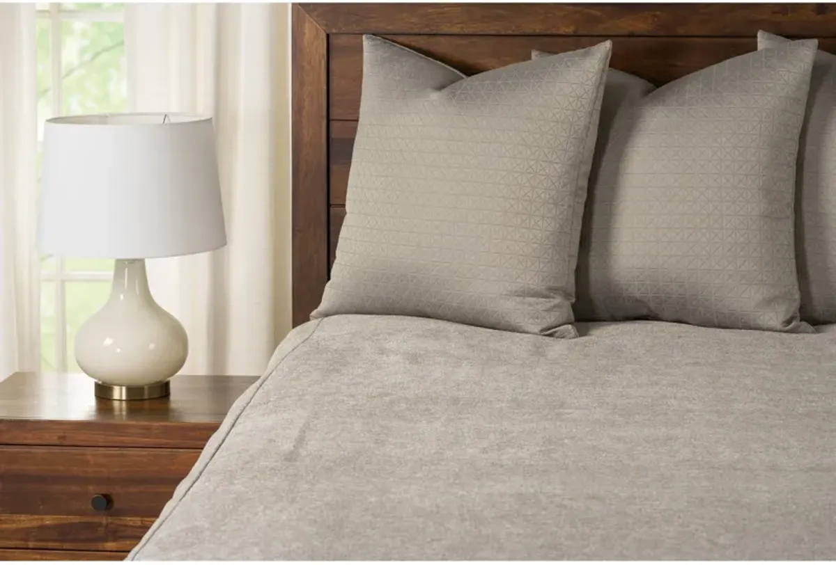 Tasha Pillow Set