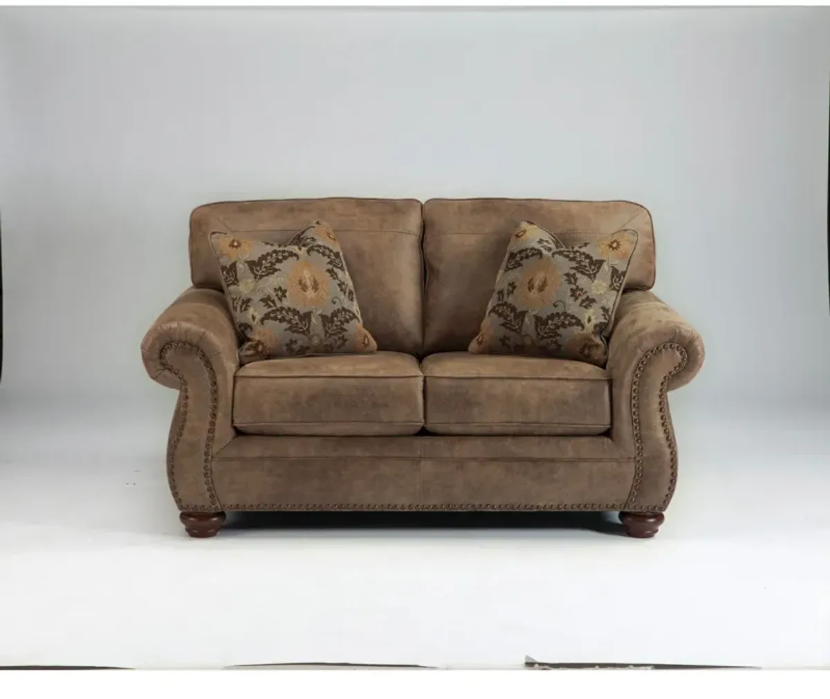 Larkinhurst Loveseat