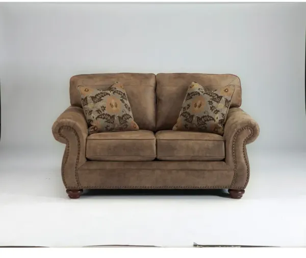 Larkinhurst Loveseat