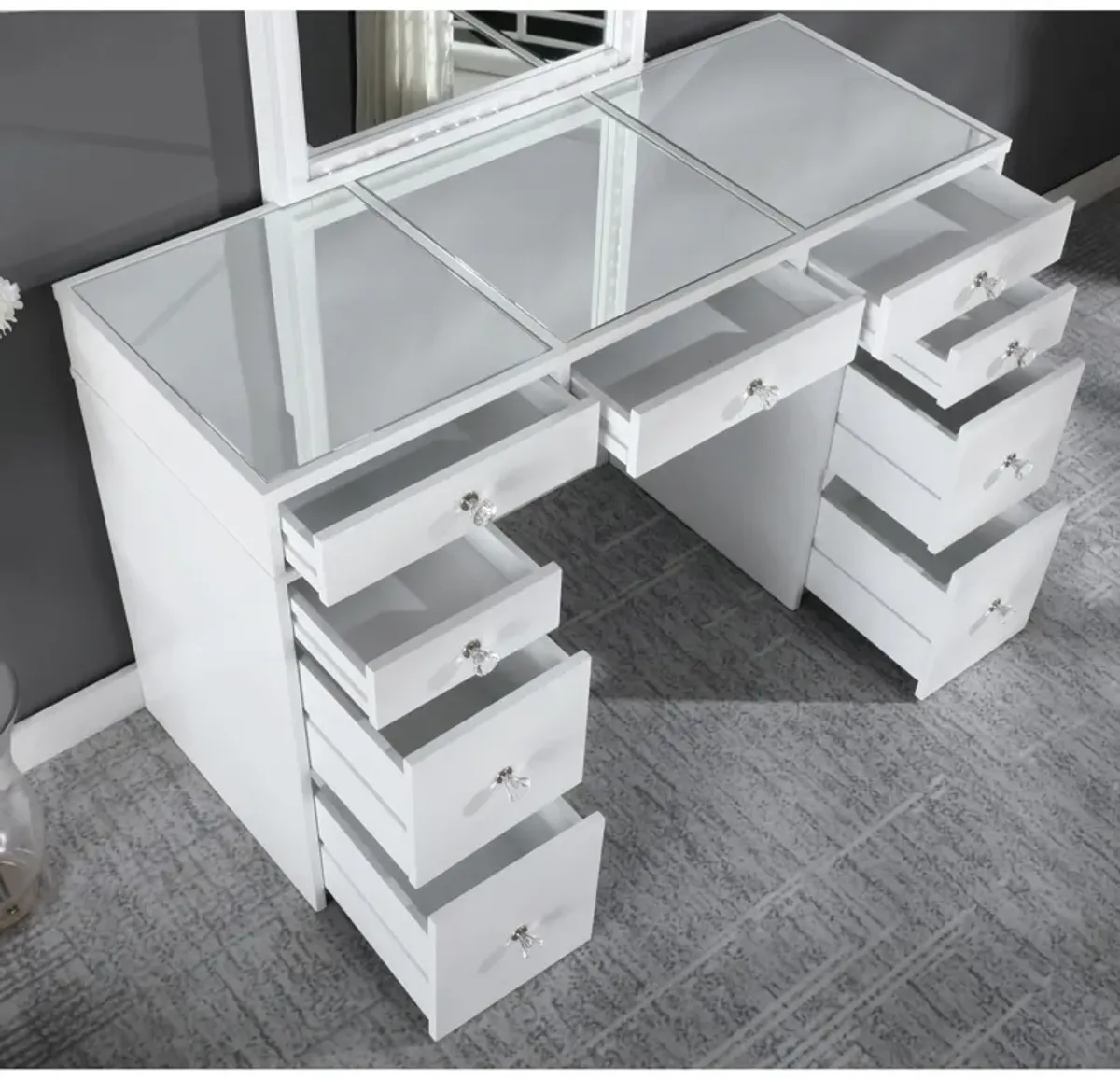 Louise 3 Piece Vanity