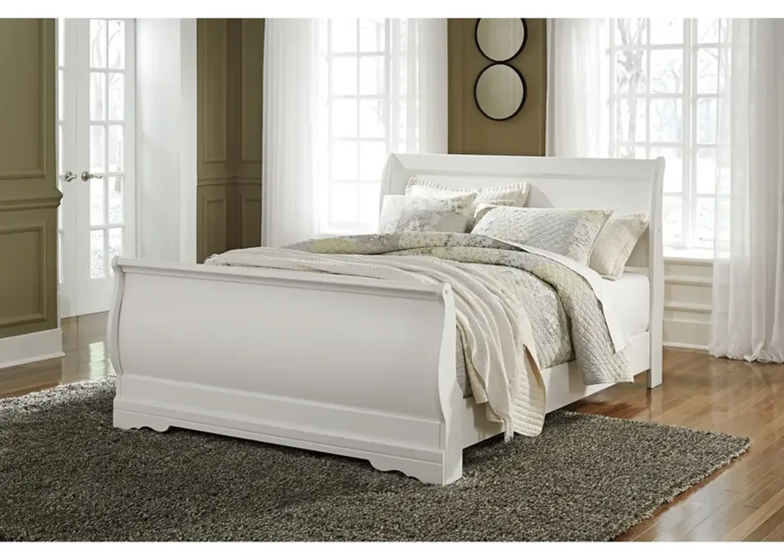 Anarasia Sleigh Bed