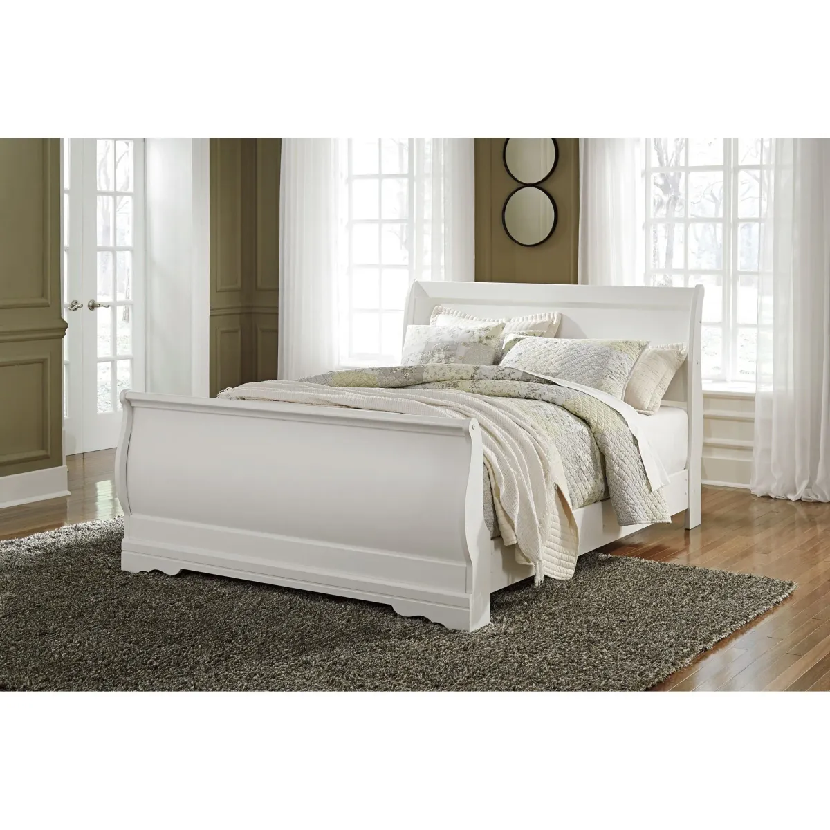 Anarasia Sleigh Bed