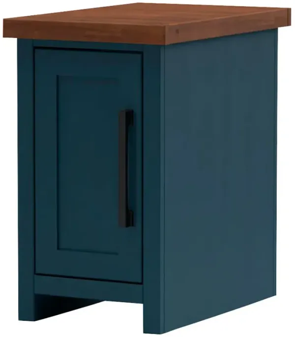 Legends Furniture Nantucket Chairside Table