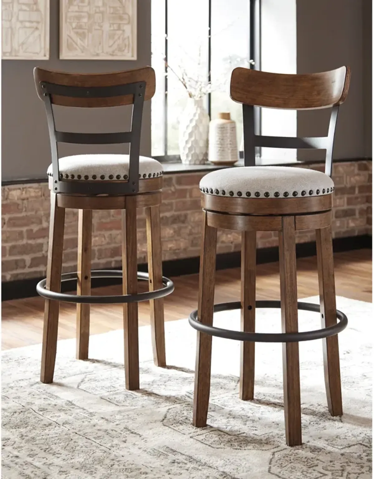 Valebeck Bar Stool