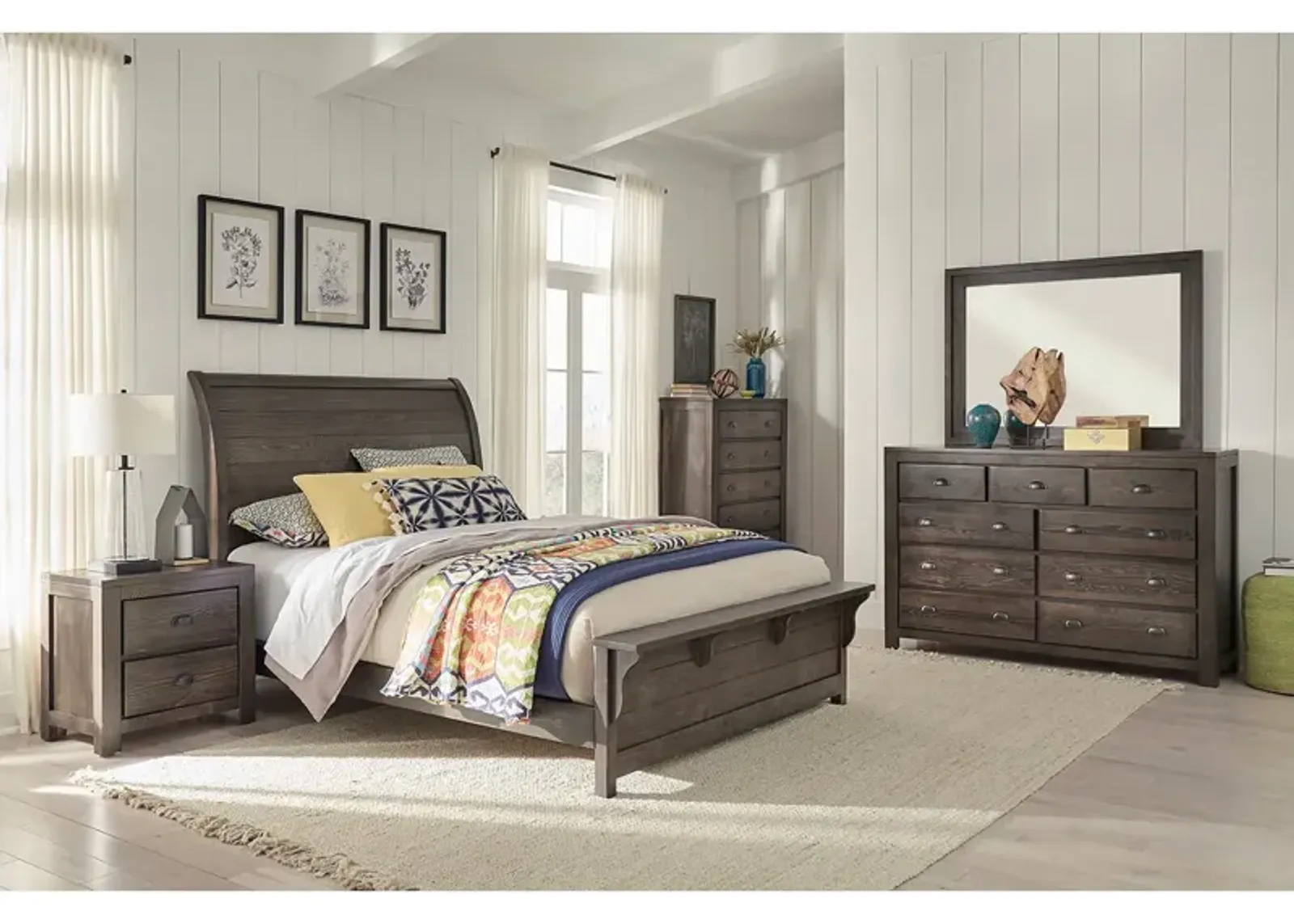 Falcon Bluff 4 Piece Room Group