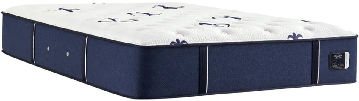 Stearns & Foster | Twin Stearns and Foster Studio Medium Mattress | Blue