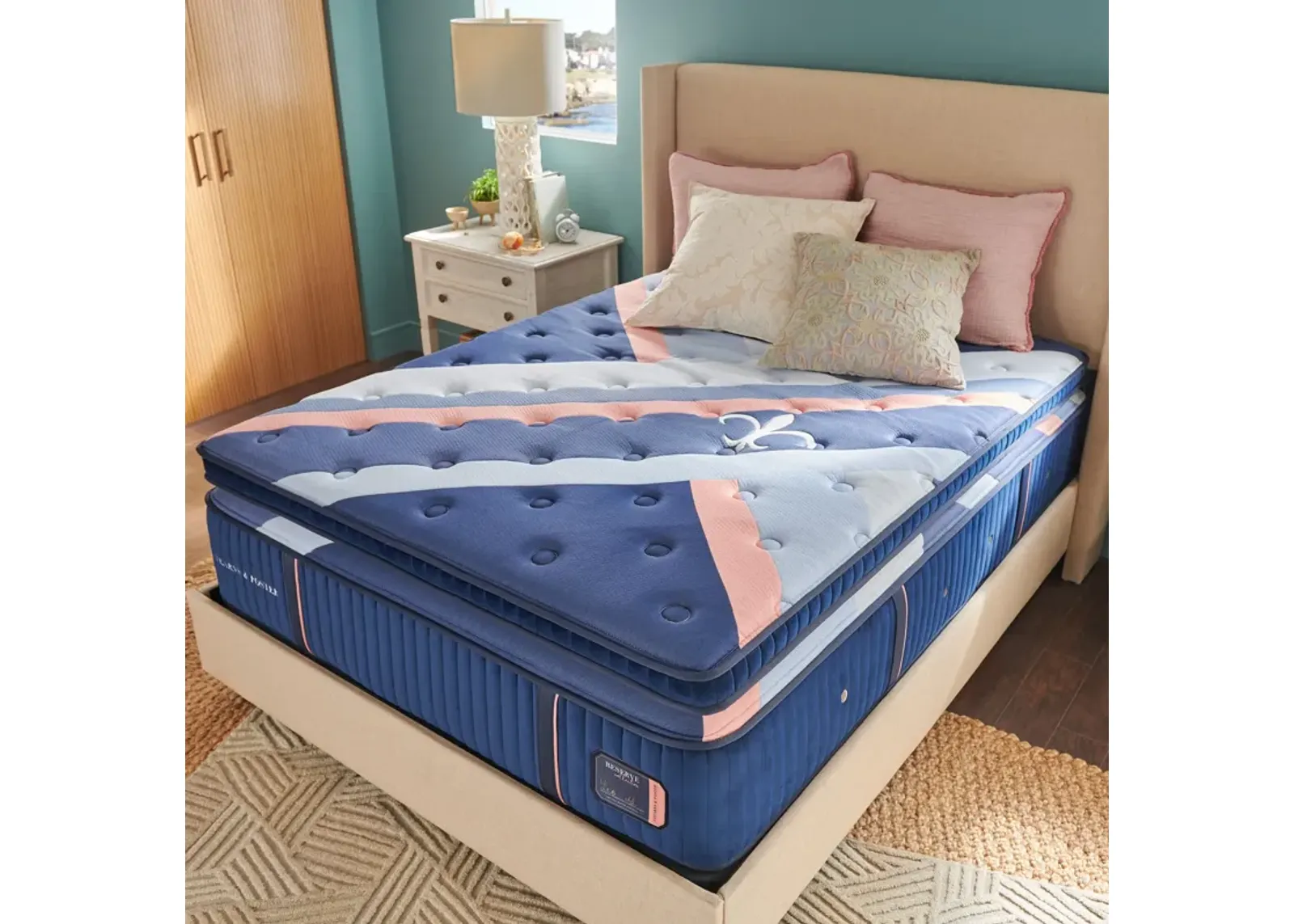 Stearns & Foster | Queen Stearns and Foster Reserve Duet Mattress | Blue