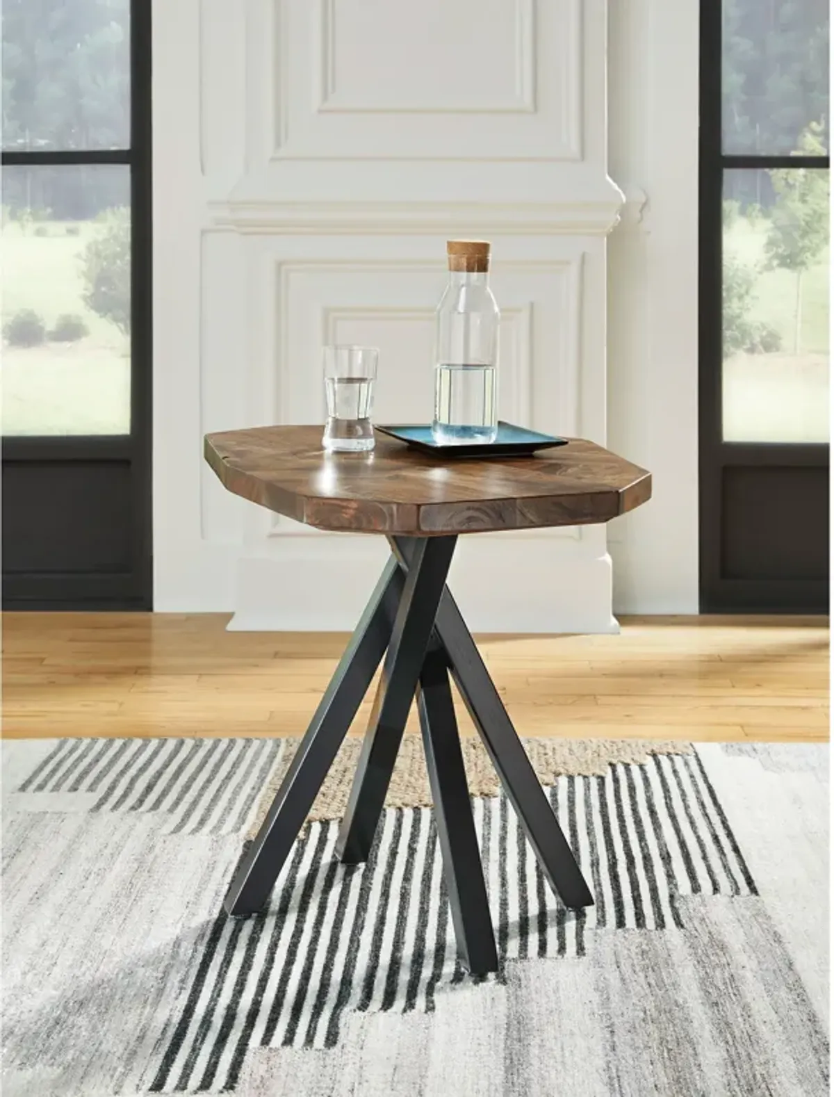 Haileeton End Table