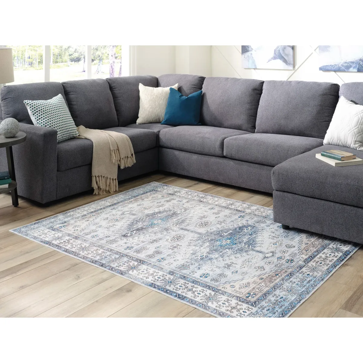 Hebruns Blue Rug