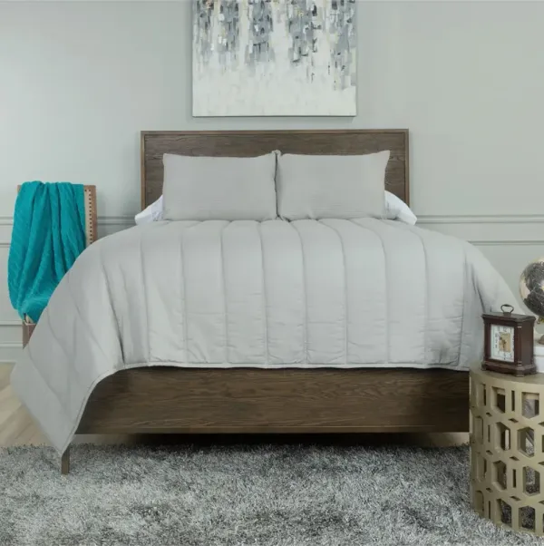 Rizzy Home Blackberry Grove Quilt and Shams