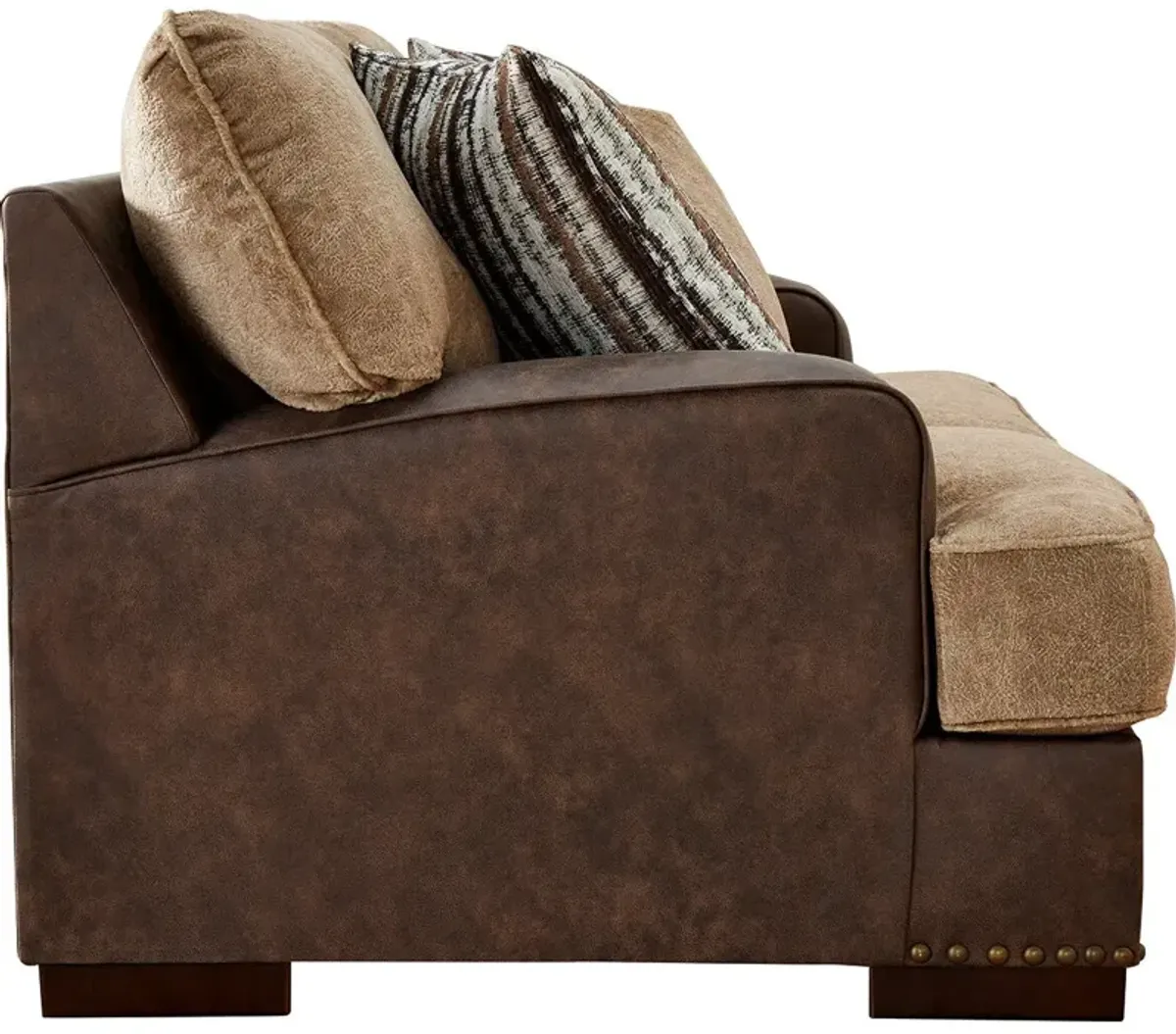 Alesbury Loveseat