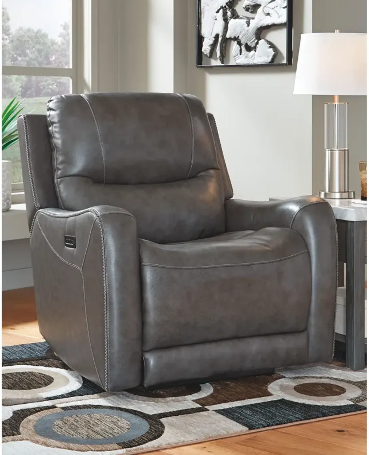 Galahad Zero Wall Recliner