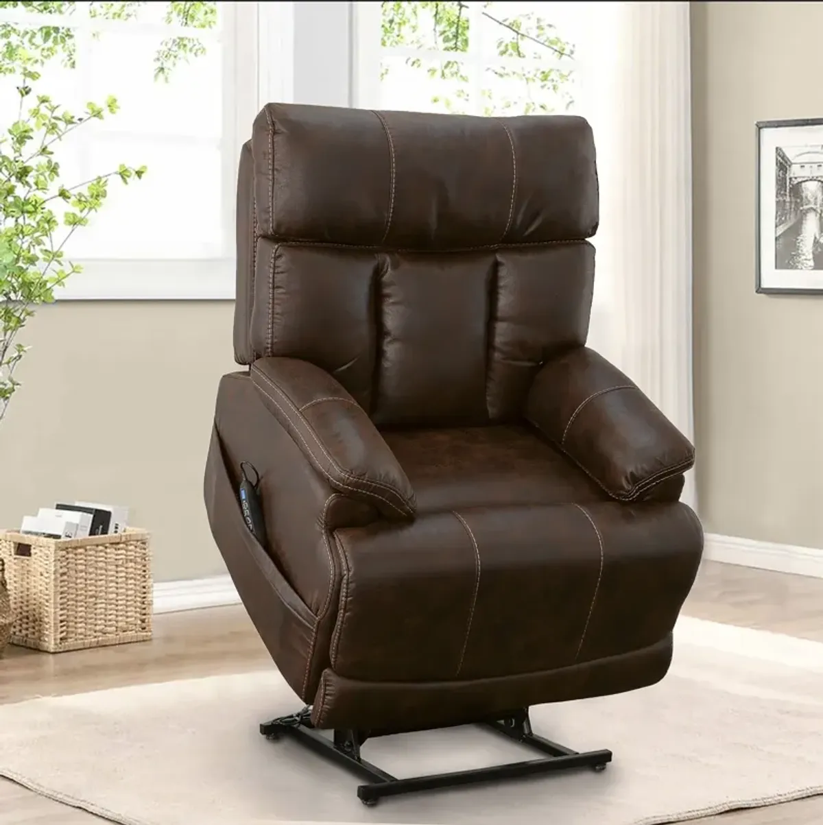 Clive Lift Recliner