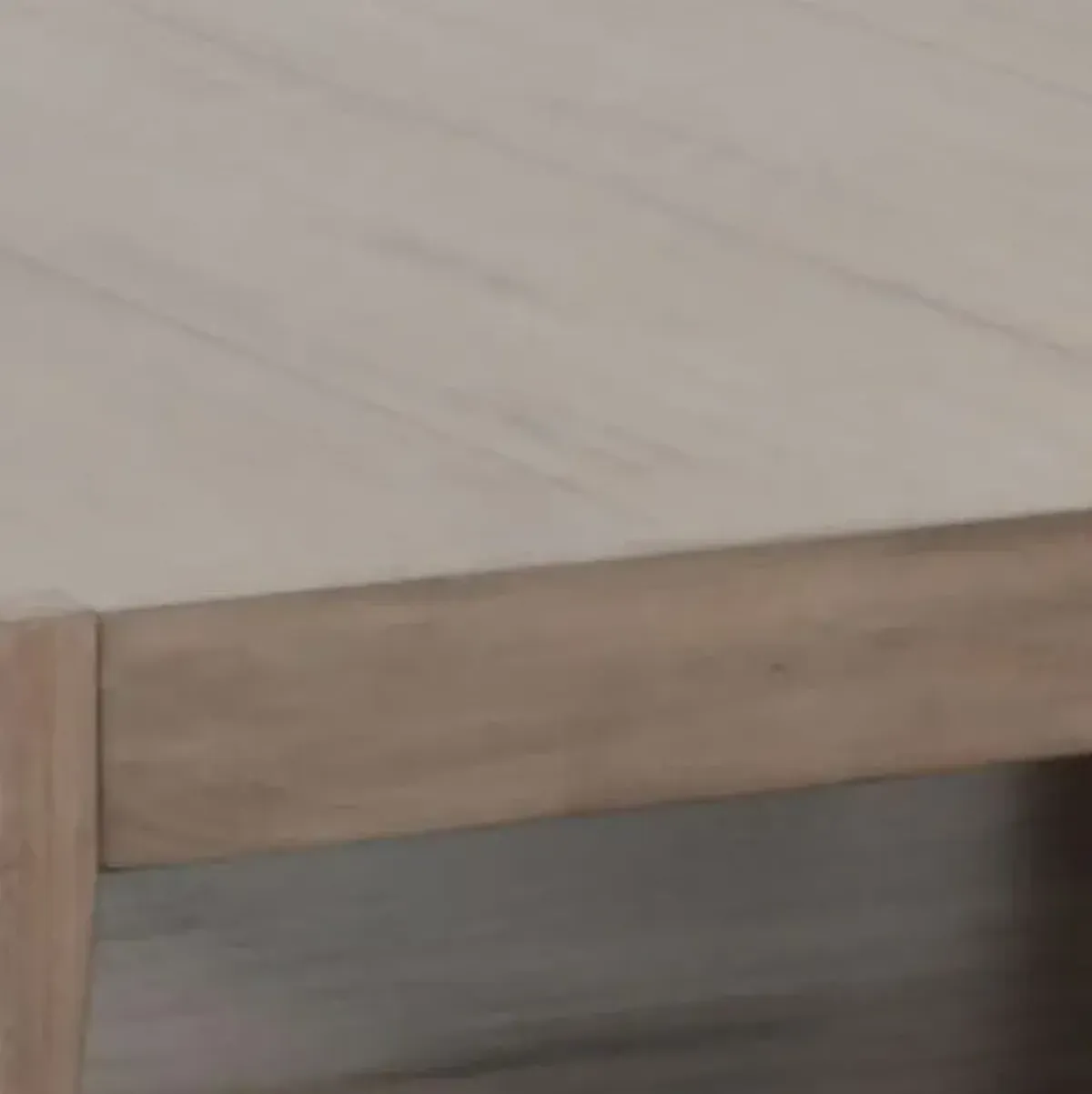 Sunny Designs Doe Valley Chairside Table