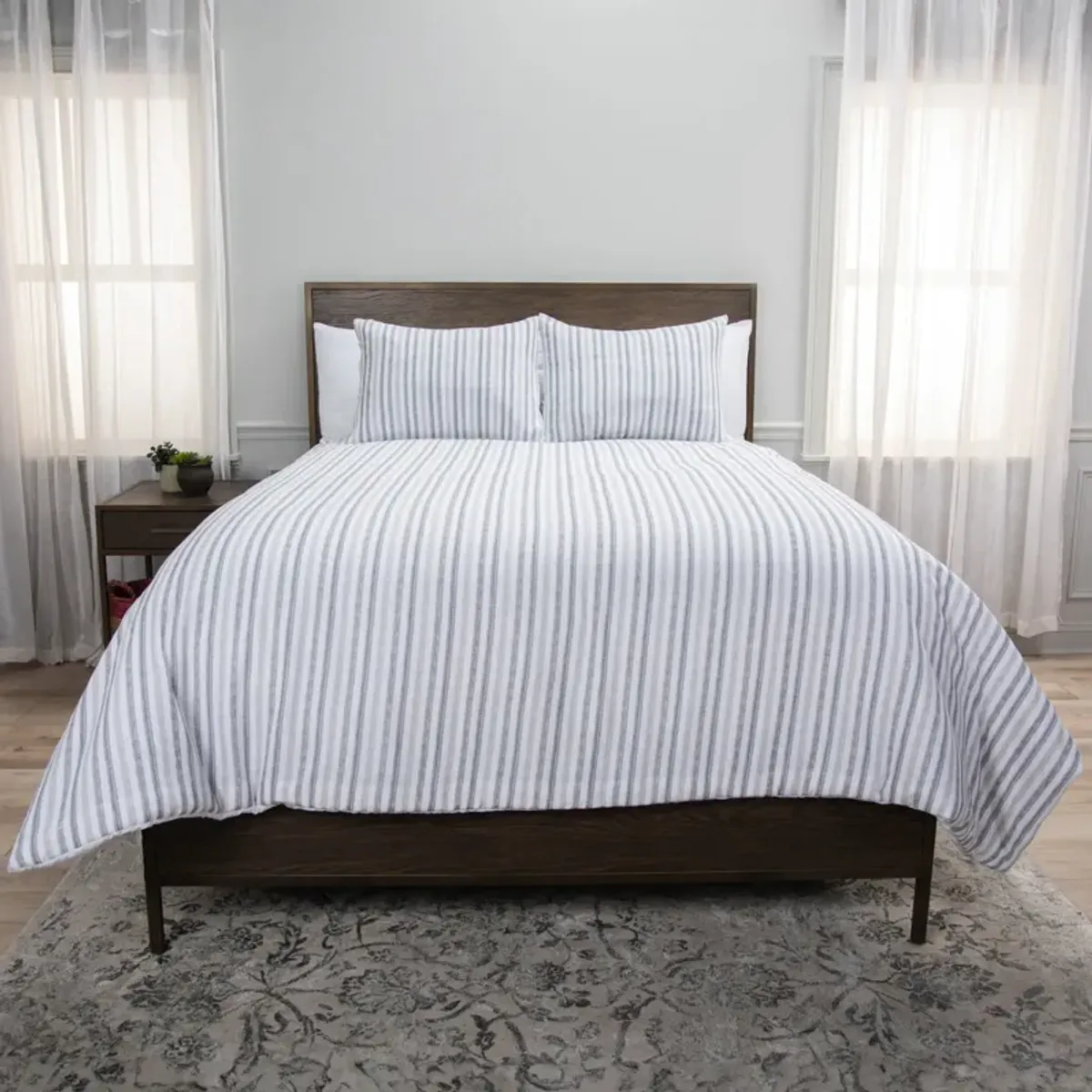 Blackberry Grove Comforter and Shams