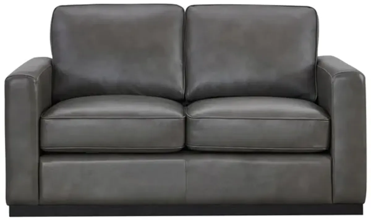 Carter Loveseat