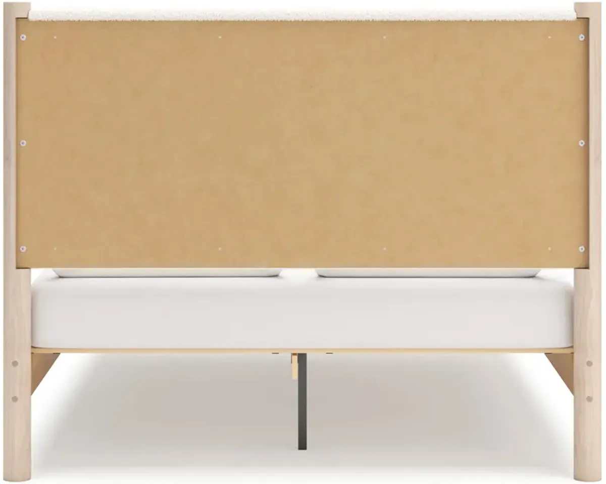 Cadmori Upholstered Bed