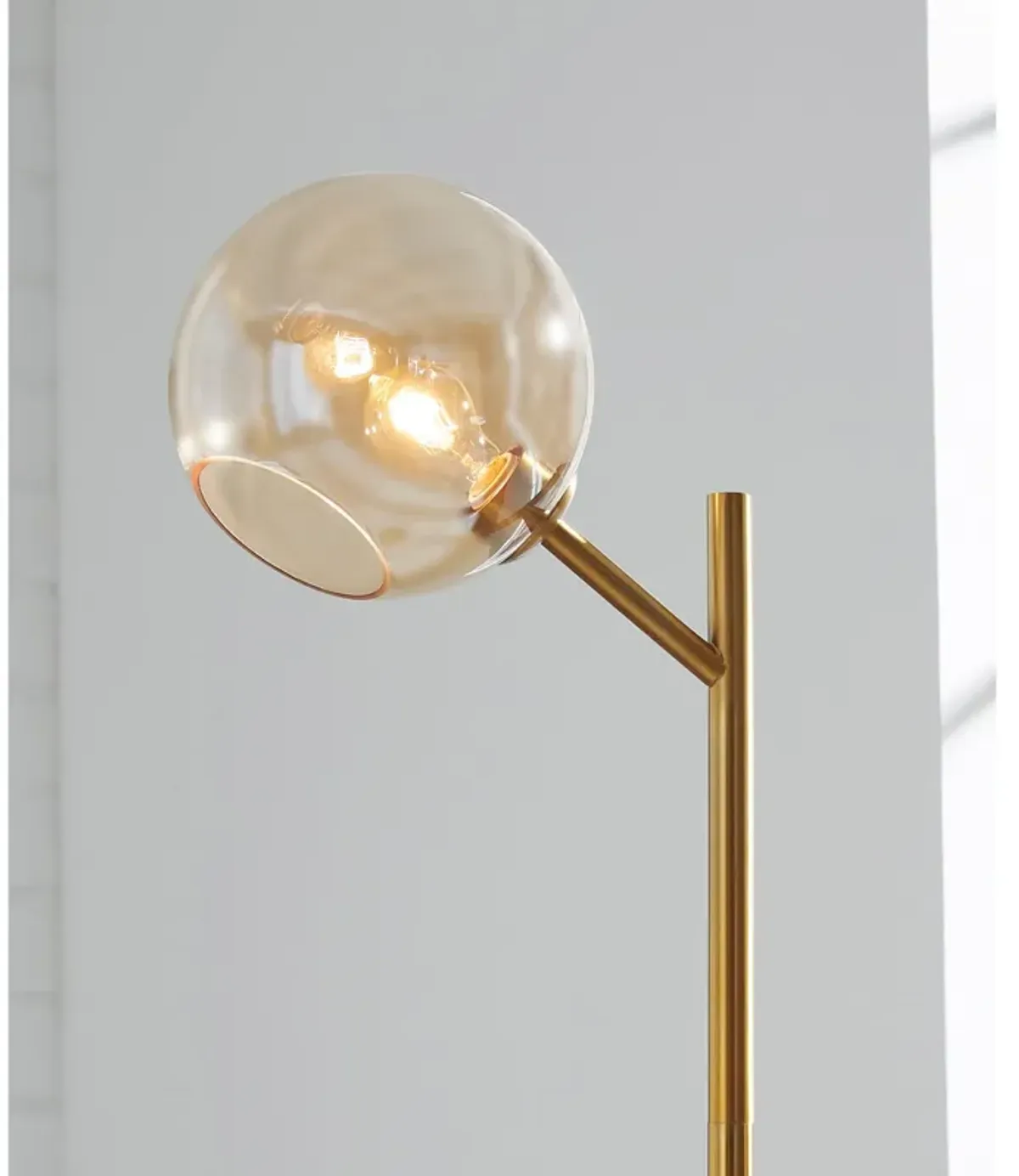 Ashley Furniture Abanson Floor Lamp