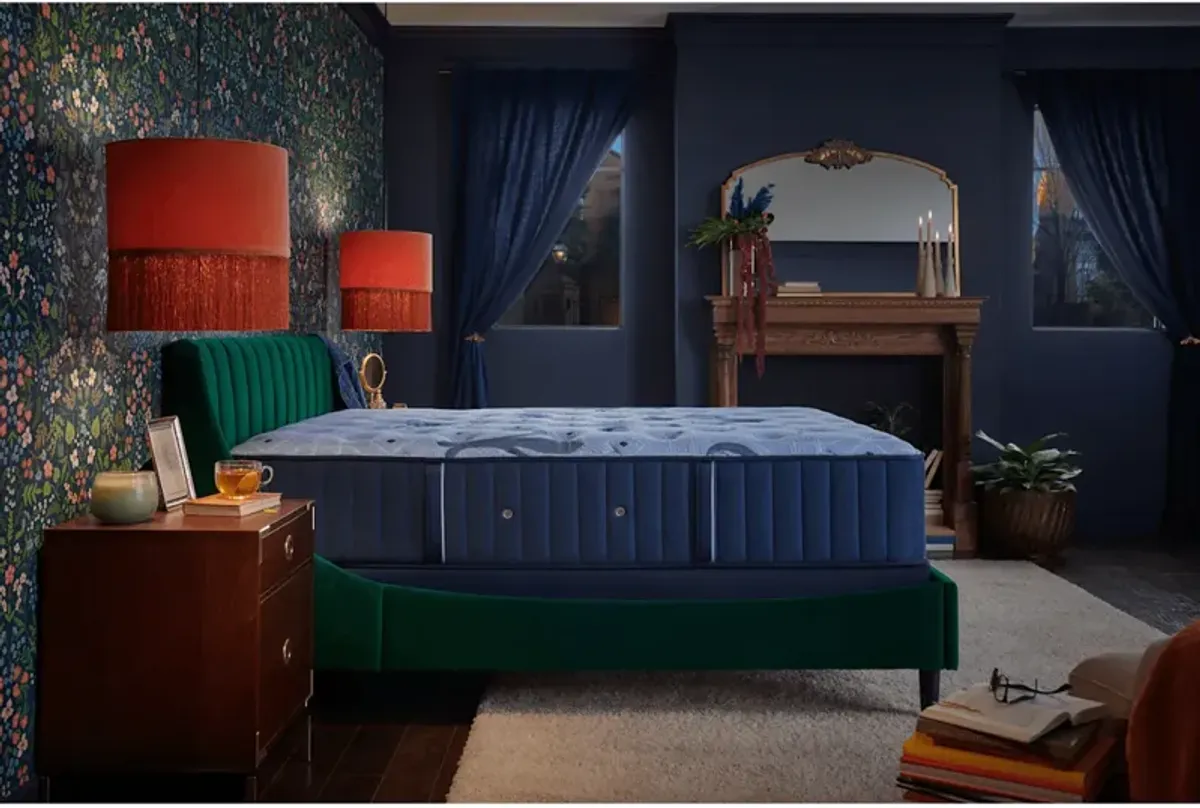 Stearns & Foster Estate Mattress - Firm- Split King with Stearns & Foster Regular Box Springs