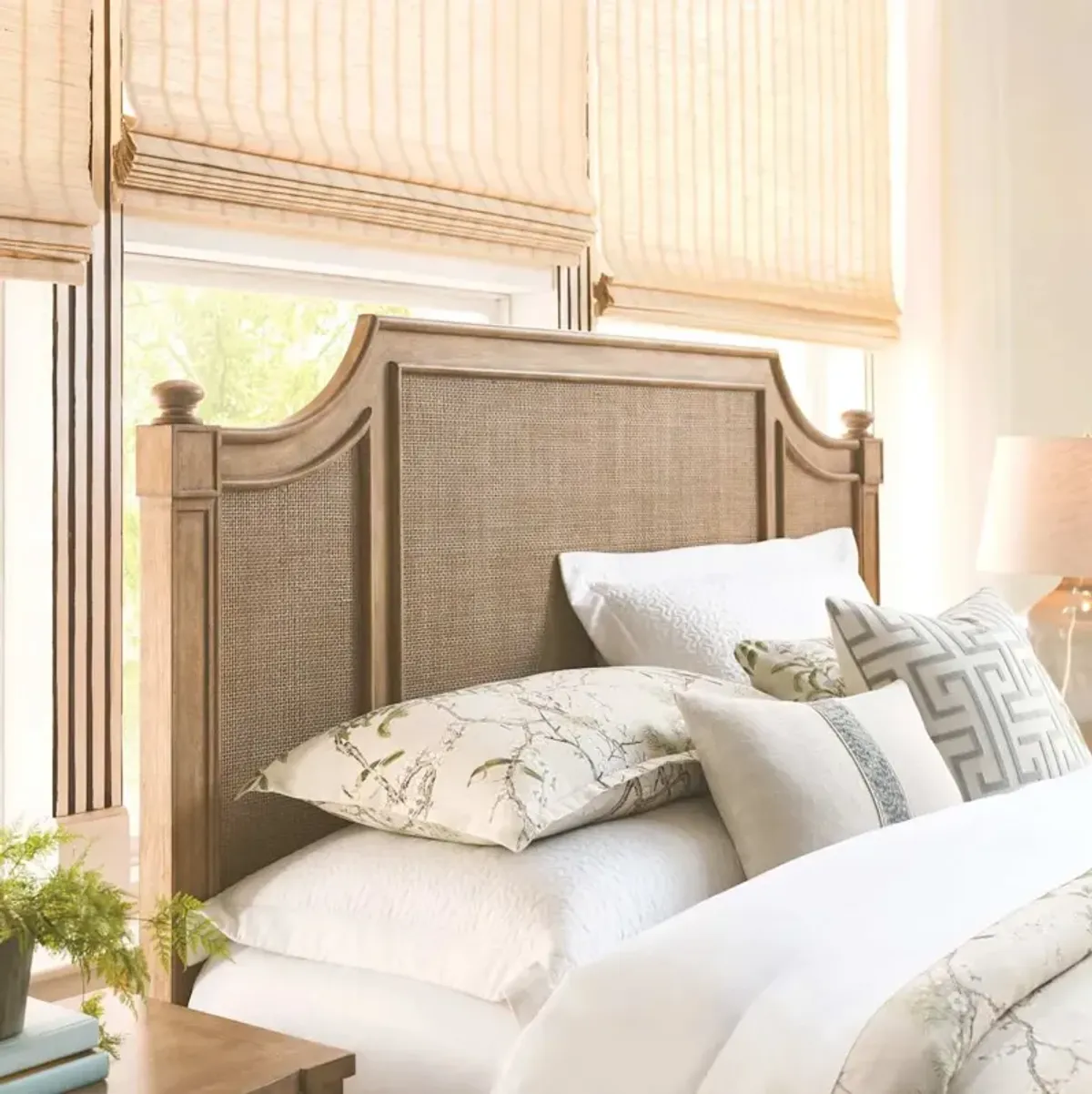 Chastain Randell Queen Panel Bed