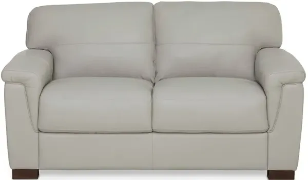 Olimpia Loveseat