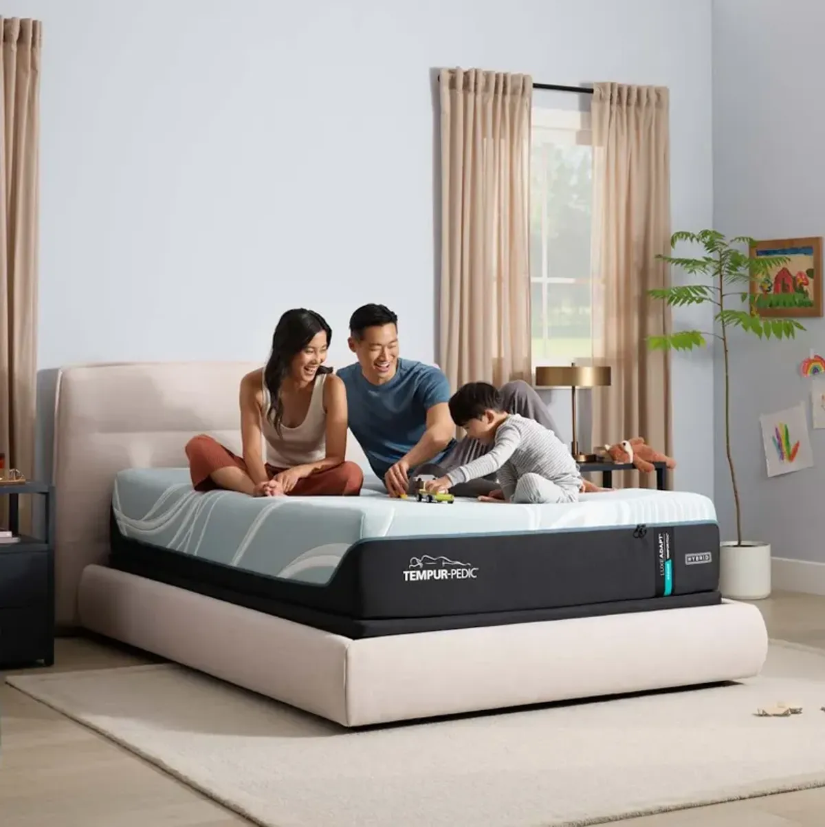 Tempur LuxeAdapt 2.0 Hybrid Medium Mattress - King