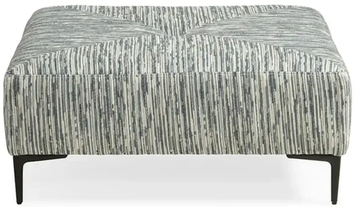 Gavin Cocktail Ottoman