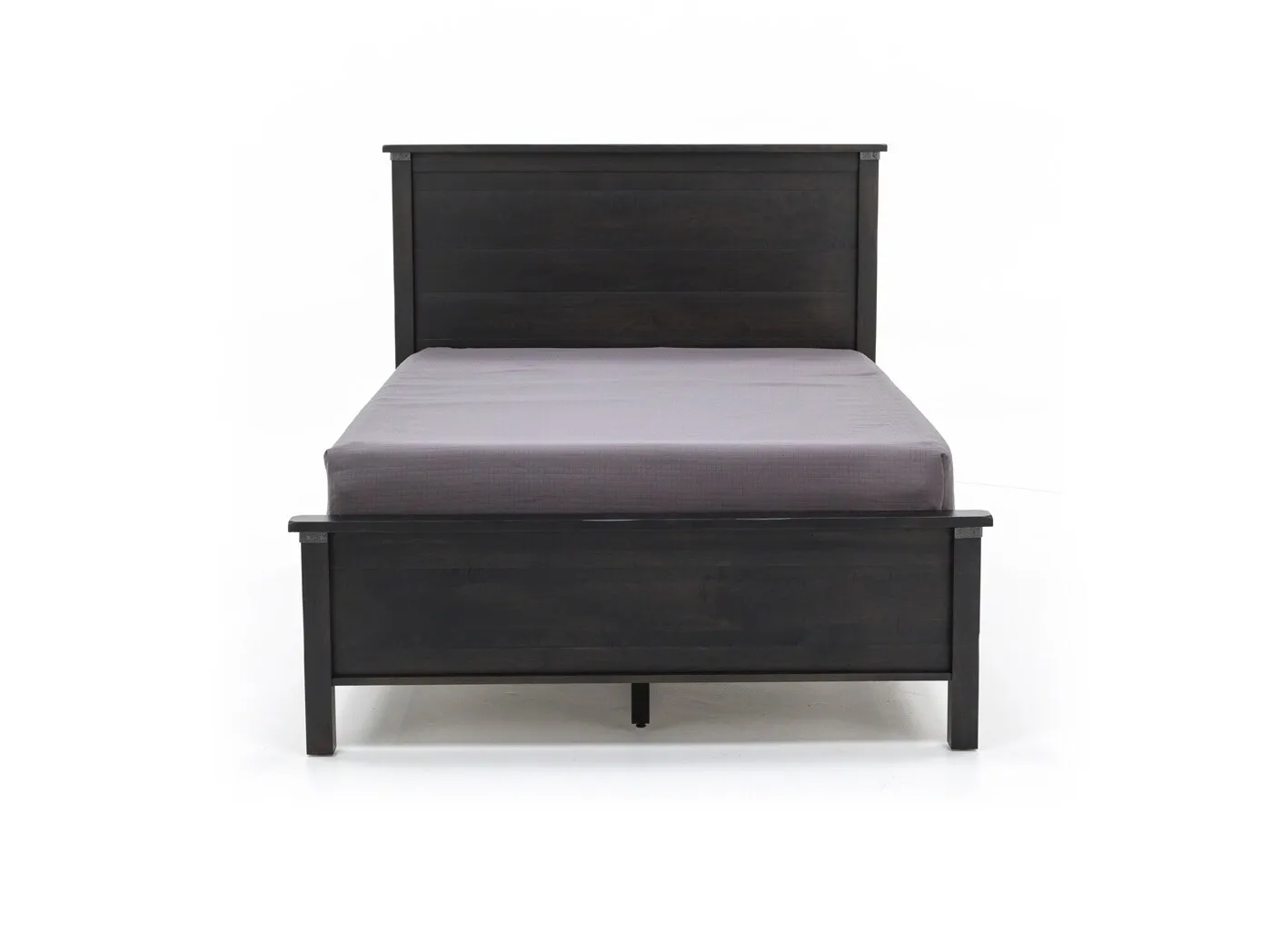 Daniel's Amish Wildwood Queen Panel Bed